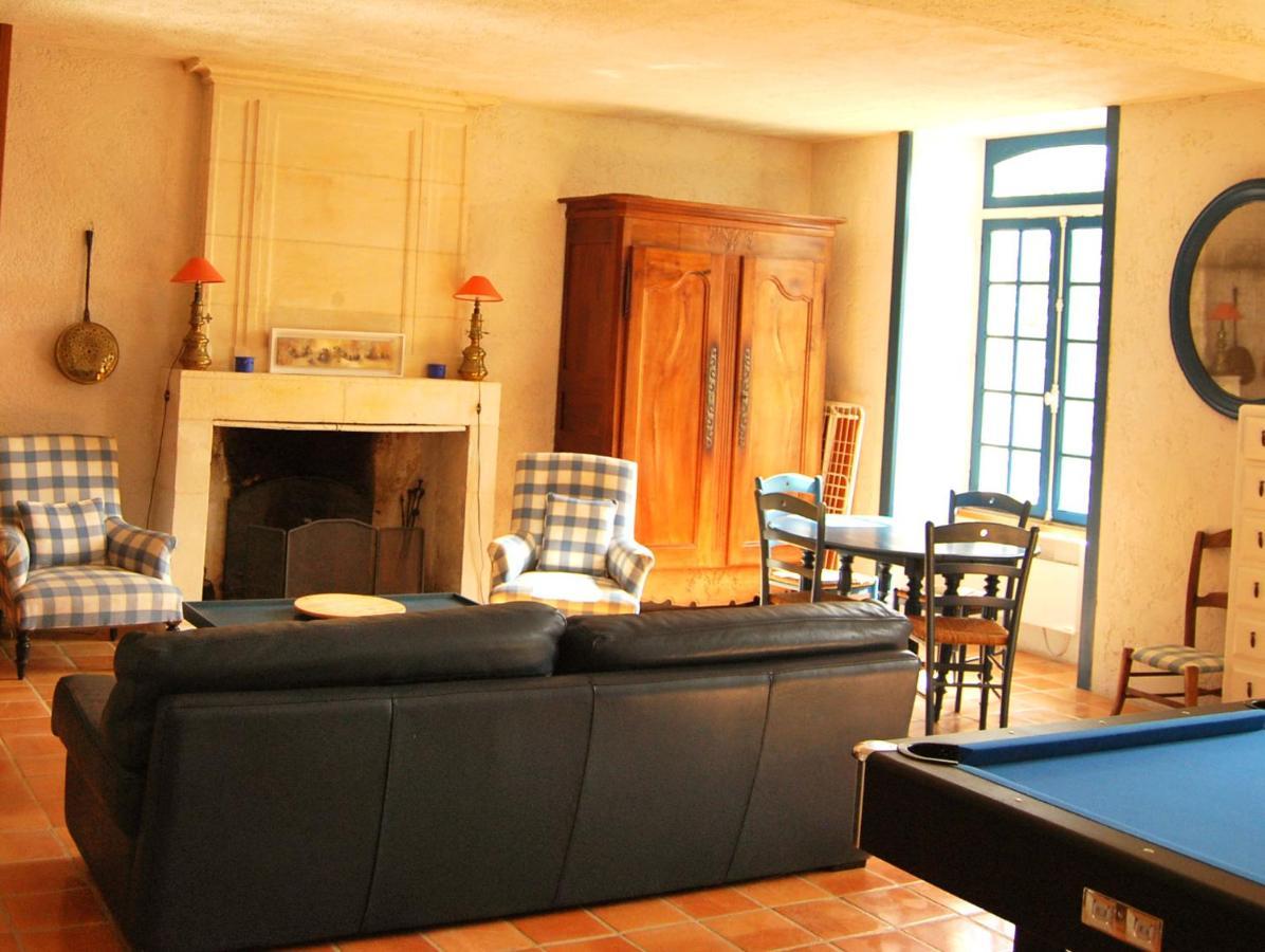 Logis De Chenac - Chambres Et Table D'Hotes Chenac Saint Seurin d'Uzet Esterno foto